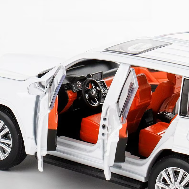 Lexus LX600 SUV Sports Iron Car Toy  Light-Up Model Free Wheel Gift for Kids 2 Years older